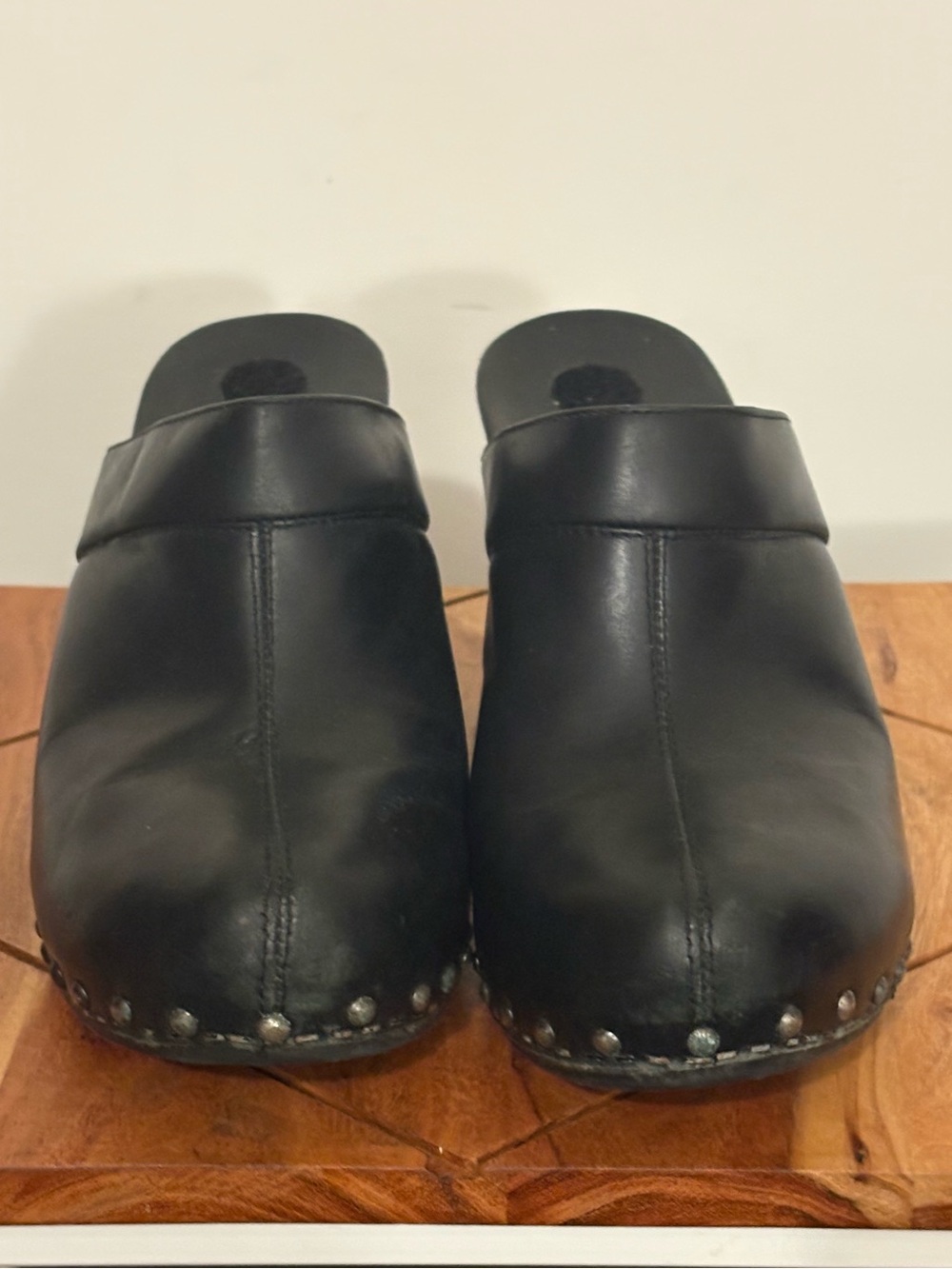 Dansko RAE Studded Black Clogs EU40